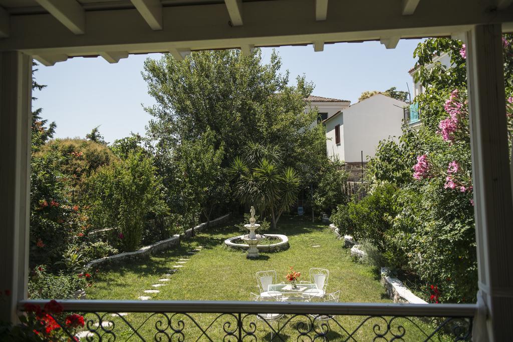 Αρχοντικό Πέτρας 1821 Ξενοδοχείο Εξωτερικό φωτογραφία